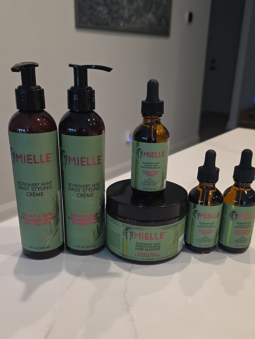 Mielle Rosemary Mint Daily Styling Crème — Green